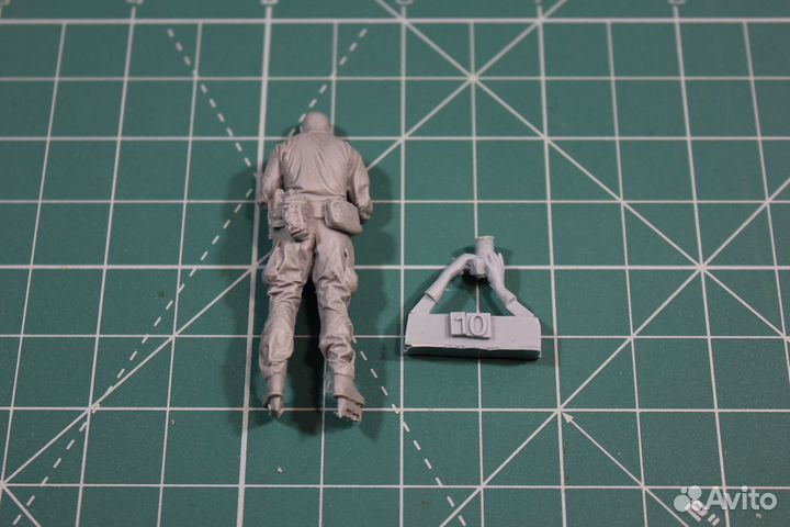 Сборная модель DVC Resin Kit DVC-35F004 1/35