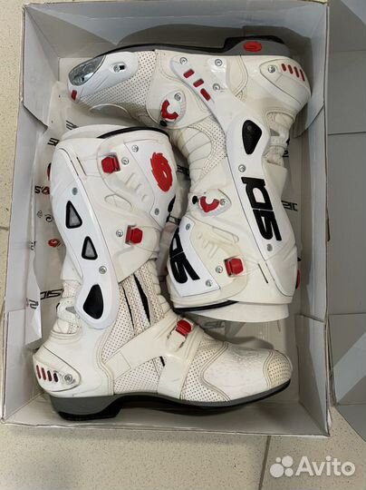 Экипировка для мотоцикла