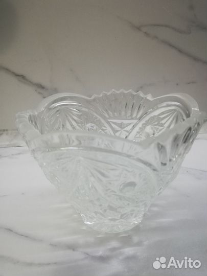 Салатник, вазочка с ручкой, конфетница, пепельница