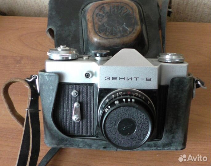 Плёночный фотоаппарат Zenit B на запчасти