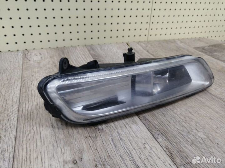 Фара противотуманная (птф) Volkswagen Passat B7 (2