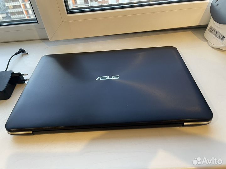 Ноутбук asus отличный