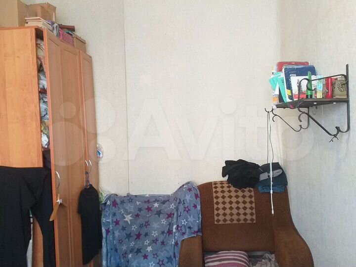 Комната 32 м² в 2-к., 1/4 эт.