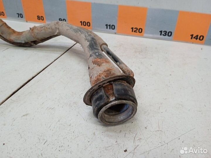 Горловина топливного бака Toyota Rav4 XA10 2.0