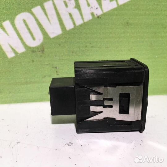 Кнопка корректора фар Фольксваген Пассат Б6