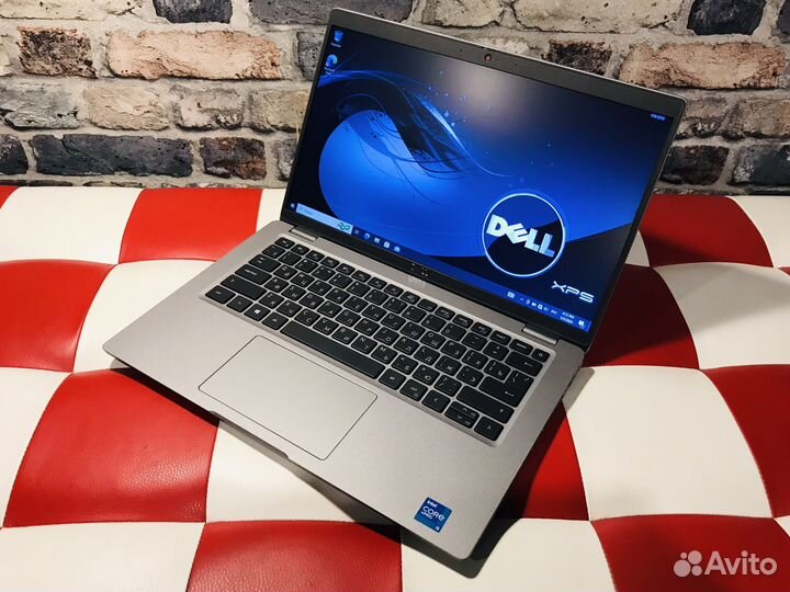 Свежий Dell с подсветкой Core i5-1145G7 8Gb NVMe