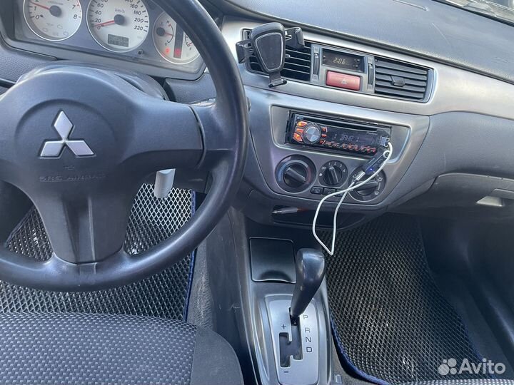 Mitsubishi Lancer 1.6 AT, 2006, 240 000 км