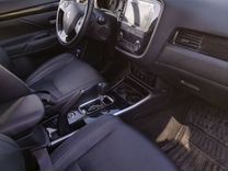 Mitsubishi Outlander 2.0 CVT, 2018, 80 000 км, с пробегом, цена 1 850 000 руб.