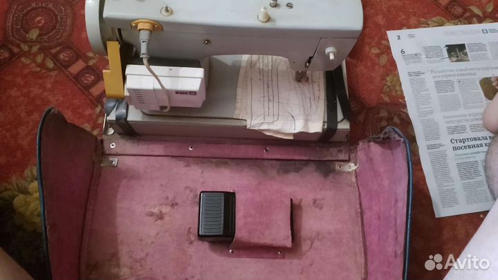 Швейная машина Подольск 142
