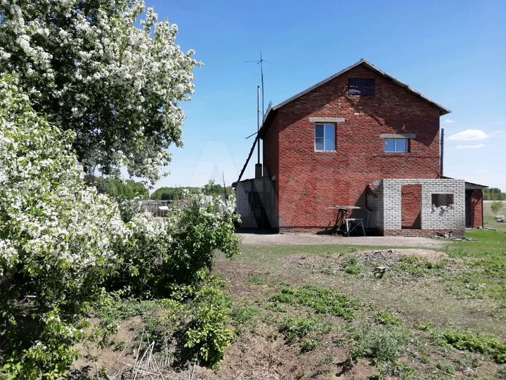 Коттедж 105 м² на участке 25 сот.