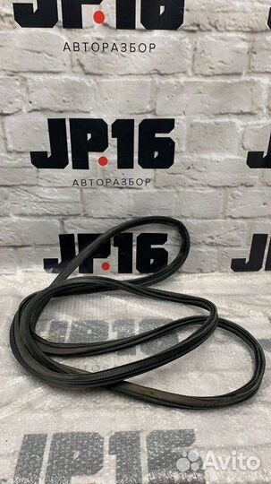 Уплотнитель багажника задний Infiniti Fx35 S51