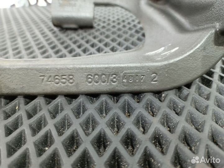 Kpoнштeйн двигaтеля 2018г. Daf XF106