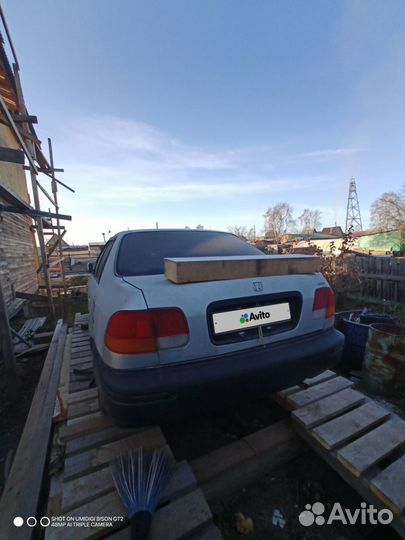 Honda Civic Ferio 1.5 CVT, 1995, битый, 200 000 км