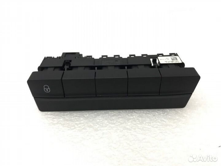 Блок кнопок Skoda Octavia 1.6 cwva 2018