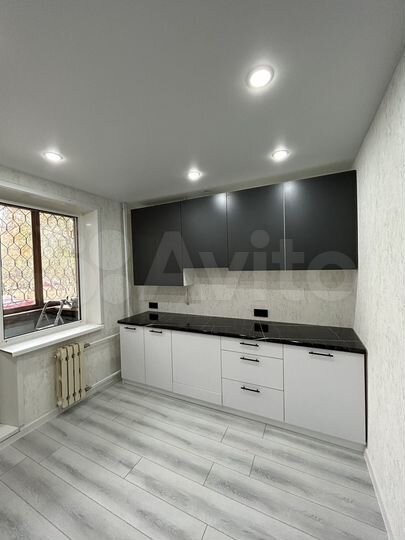 2-к. квартира, 60 м², 1/5 эт.