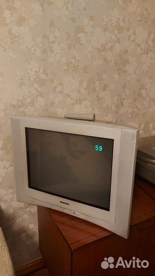 Телевизор Sony Trinitron KV-21FQ10K