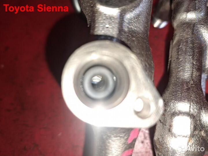 Топливная рампа 2GR-FKS Toyota Sienna