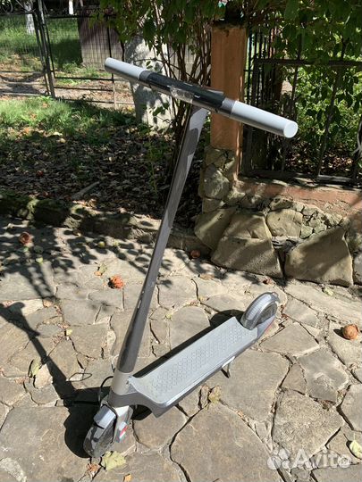 Полноприводный складной электросамокат Bork L602