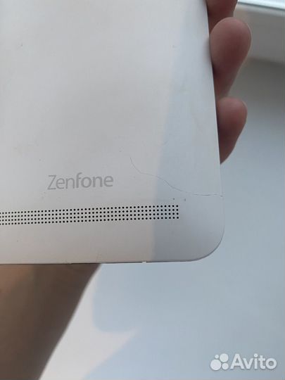 ASUS ZenFone 2 Laser ZE550KL, 2/16 ГБ