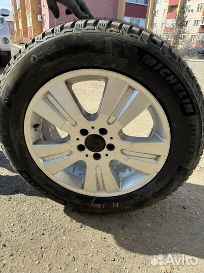 Michelin X-Ice North 4 SUV 255/55 R18