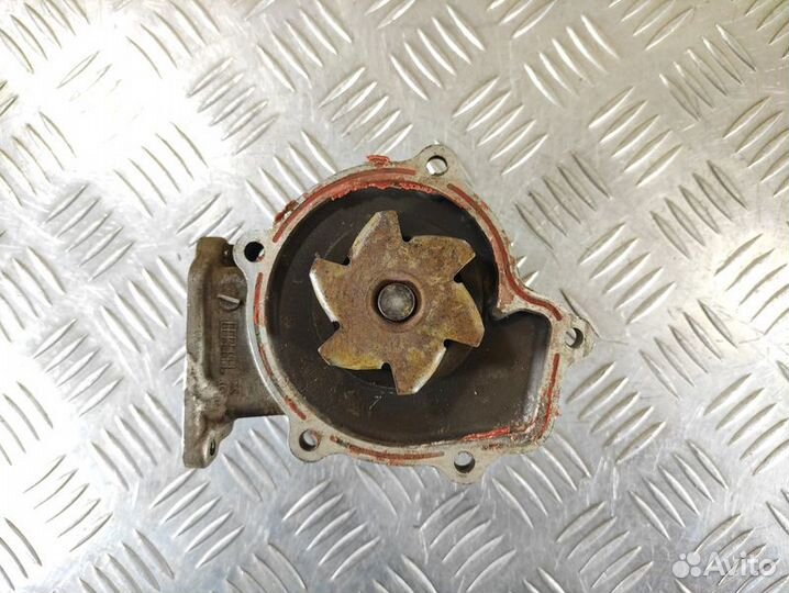 Насос водяной помпа Nissan Almera N15