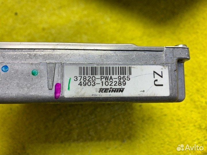 Блок управления efi Honda Fit GD1 L13A 2005/ Цвет