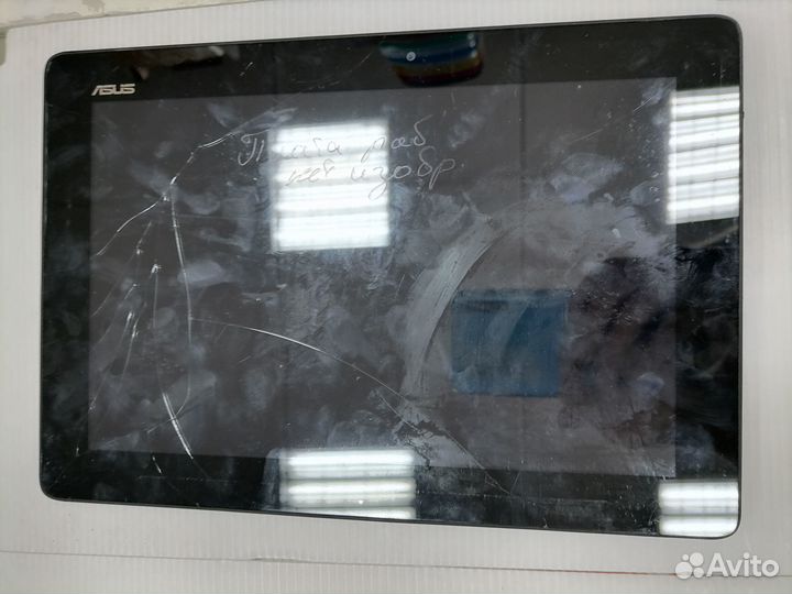 Планшет Asus Transformer Pad TF300T по запчастям