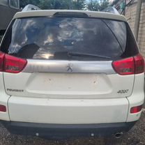 Peugeot 4007 2.4 CVT, 2012, битый, 155 000 км, с пробегом, цена 850 000 руб.