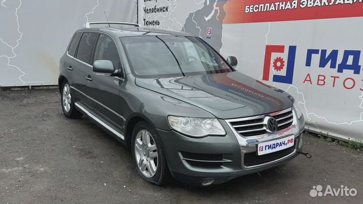 Моторчик стеклоочистителя задний Volkswagen Touareg (GP) 7L0955712A