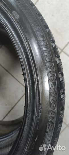 Bridgestone Blizzak Spike-01 225/40 R18 92T