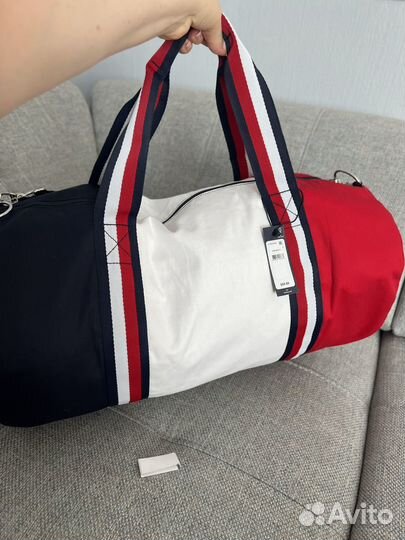 Спортивная сумка tommy hilfiger оригинал