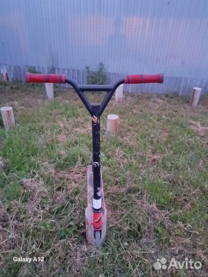 Трюковой самокат