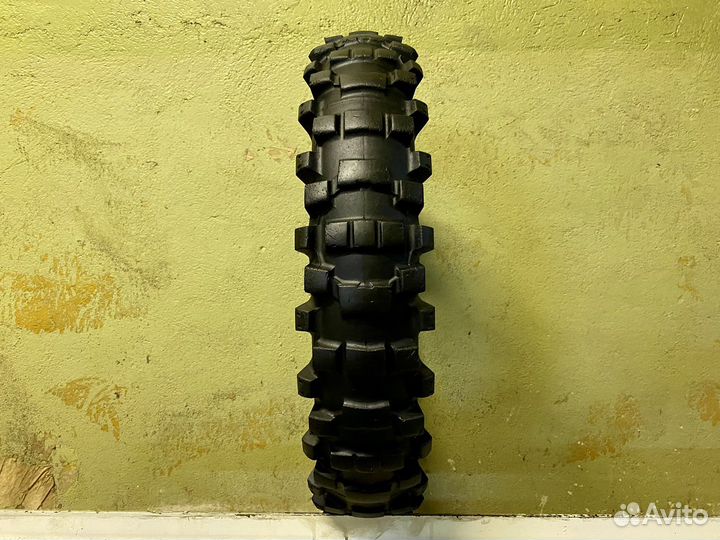 110/100 R18 Michelin Cross AC10 (144)