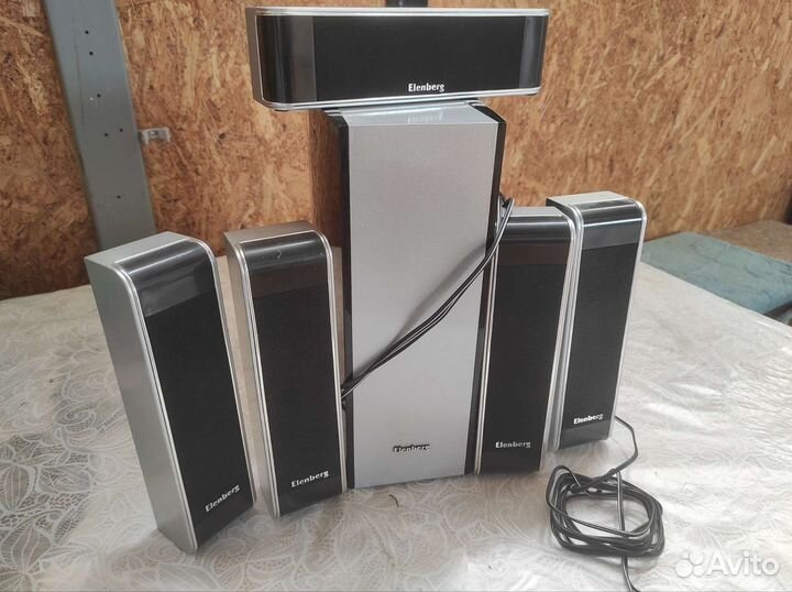 Акустические колонки Elenberg с сабвуфером