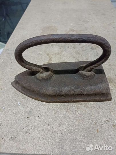 Старинные утюги