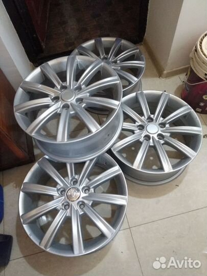 Литые диски Toyota Camry, Corolla, r17 5x114,3