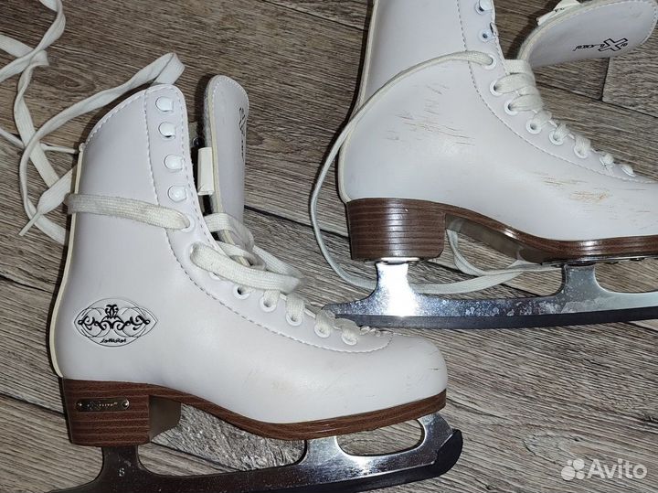 Коньки фигурные