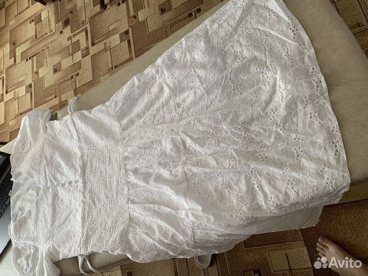 Продам новое платье