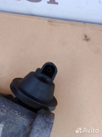 Дроссельная заслонка Audi A4 B5 2.5TD