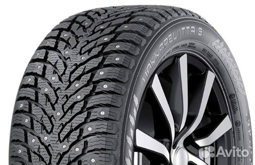 Nokian Tyres Hakkapeliitta 9 315/35 R21 111T