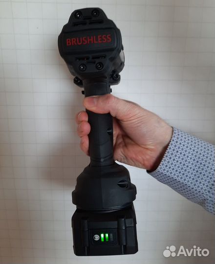 RC8803 Гайковерт аккумуляторный