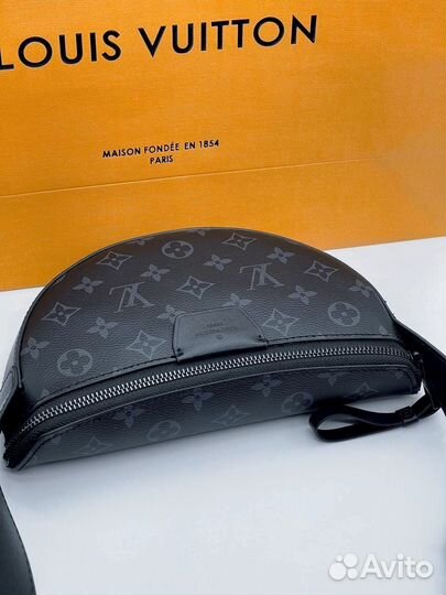 Сумка мужская Louis Vuitton LV чёрная