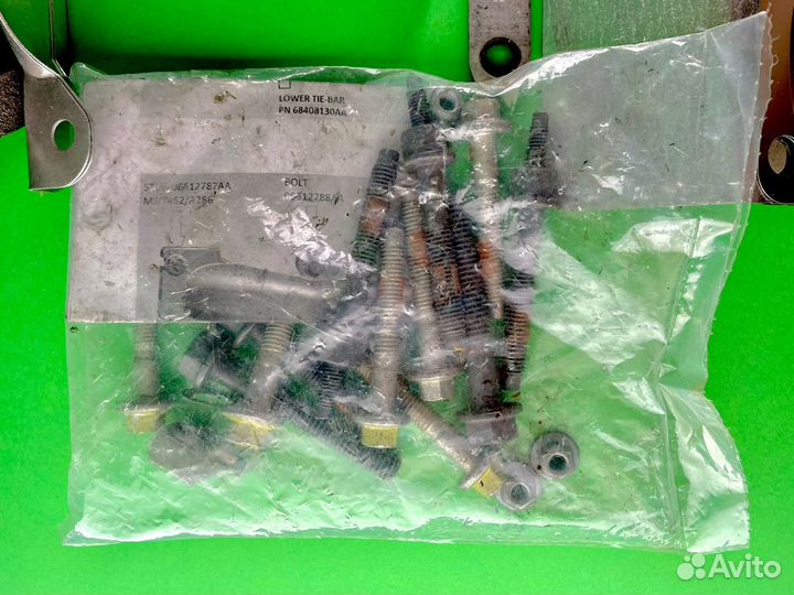 Выпускной коллектор левый/правый Dodge RAM 5 GEN