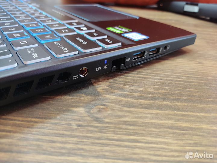 Игровой ноутбук 15.6