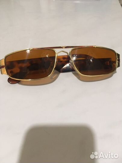 Солнцезащитные очки женские