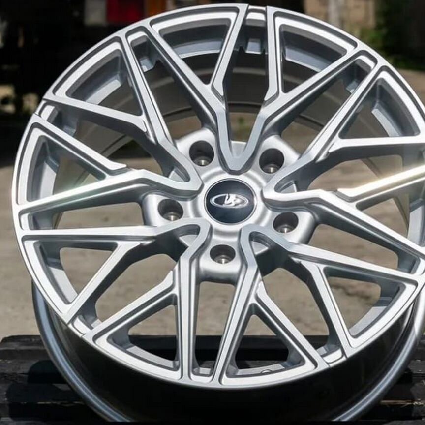 Литые диски NIO 8×R18 5×139.7