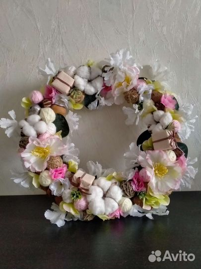 Венок интерьерный