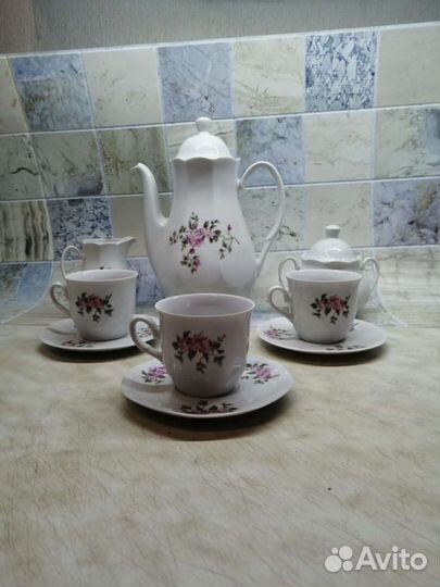 Винтажный кофейный сервиз