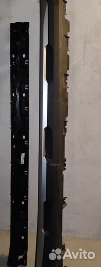 Комплект кронштейн порога + накладка левый X5 G05