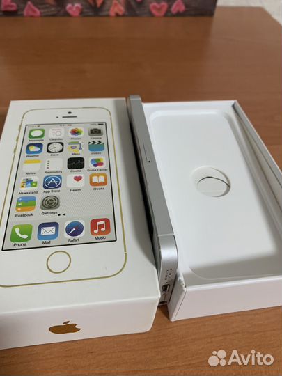 Телефон iPhone 5s